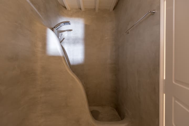 Cova Mykonos Suites
