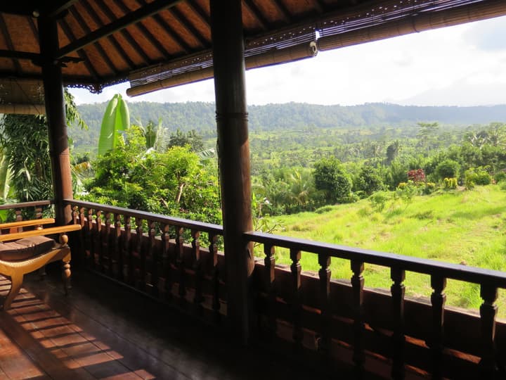 Villa Lihat Sawah