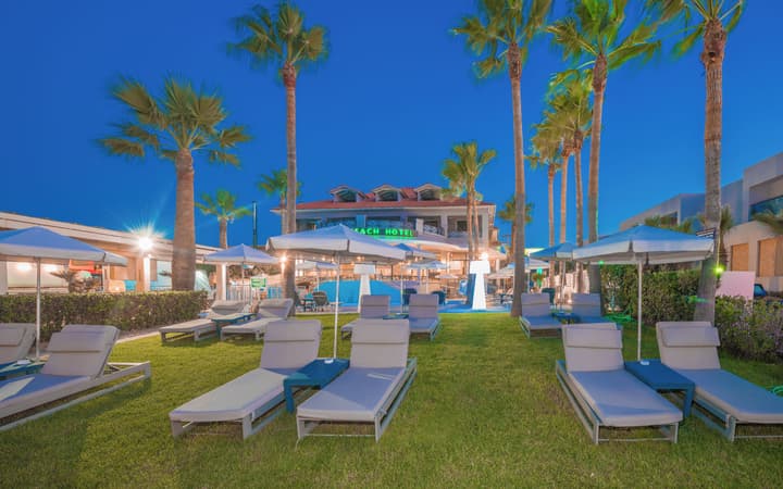 Phoenix Beach Hotel