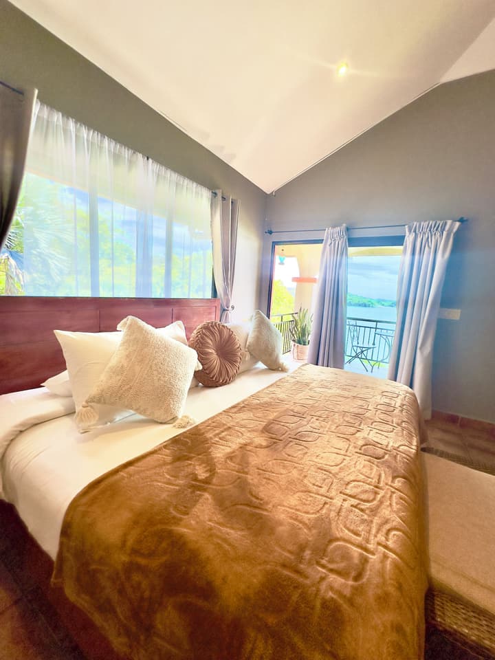 Seagull Cove Resort