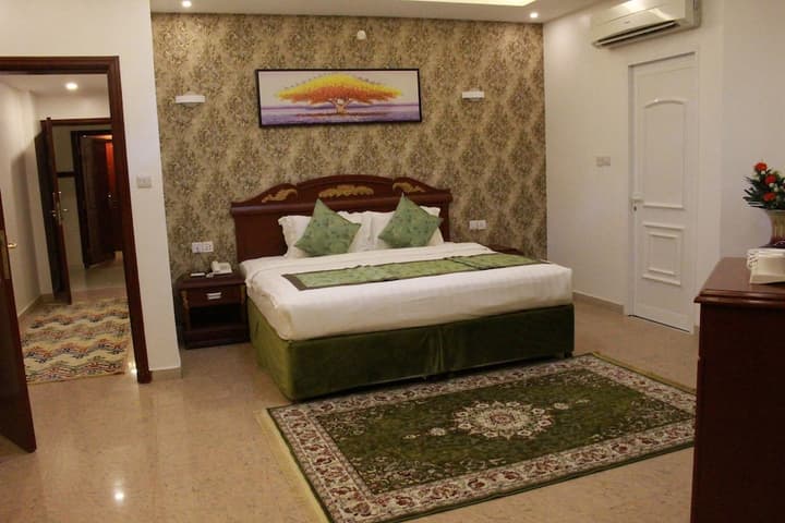 Al Diyar Hotel