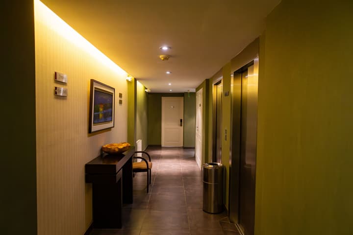 Hotel Mil 810