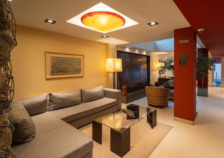 Hotel Mil 810