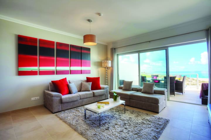 The Beachfront Praia D'el Rey Golf & Beach Resort