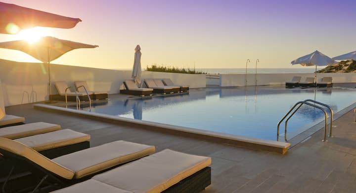 The Beachfront Praia D'el Rey Golf & Beach Resort