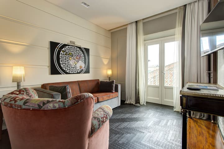 Mascagni Luxury Rooms & Suites