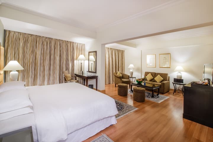 Sunday Suites Excelsior Hotel Deira (formerly Sheraton Deira)