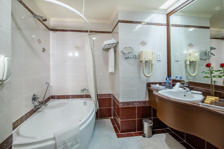Sunday Suites Excelsior Hotel Deira (formerly Sheraton Deira)