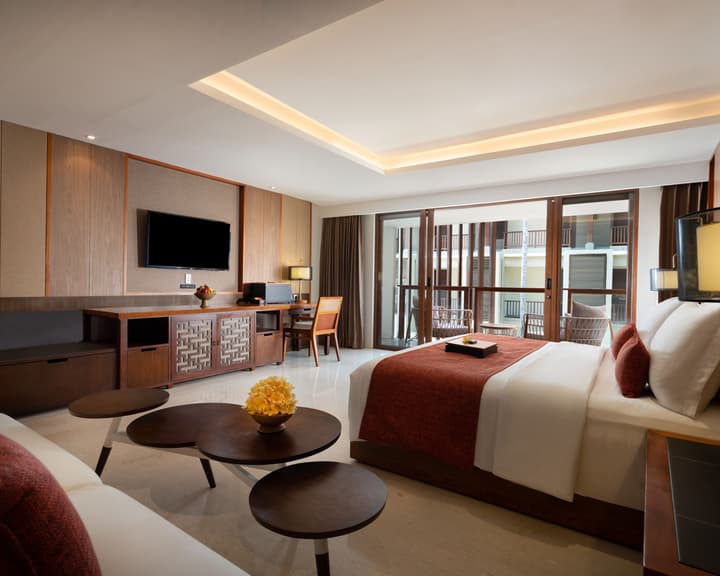 The Bandha Hotel & Suites