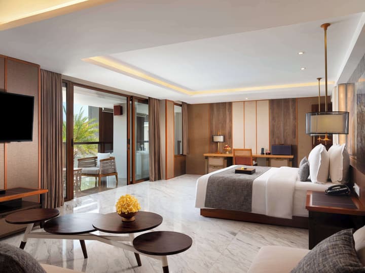 The Bandha Hotel & Suites