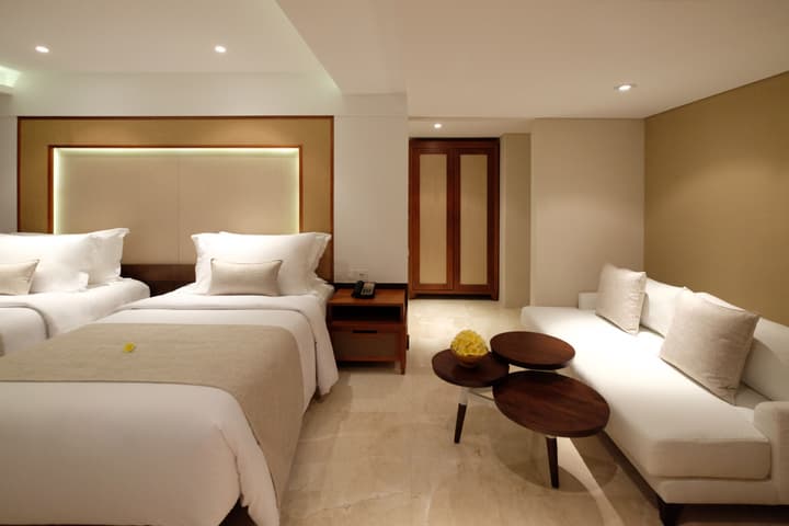 The Bandha Hotel & Suites