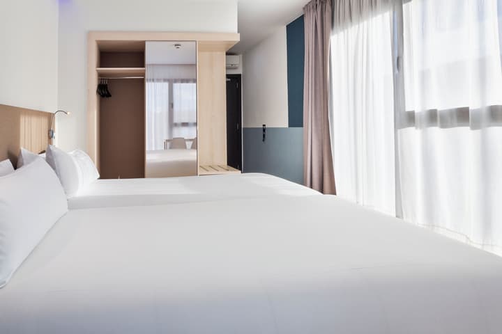 B&B Hotel Donostia San Sebastián Aeropuerto