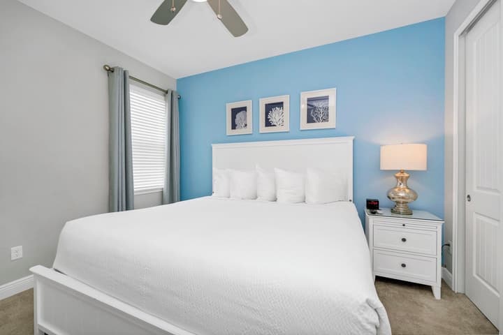 Encore Resort and Water Park at Reunion by Rentyl