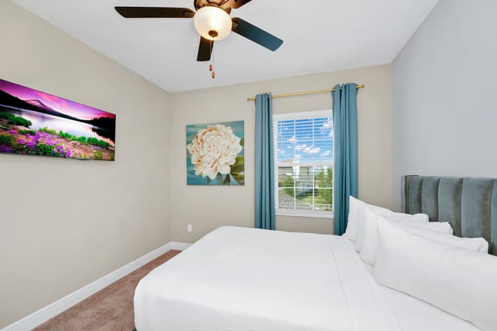 Encore Resort and Water Park at Reunion by Rentyl