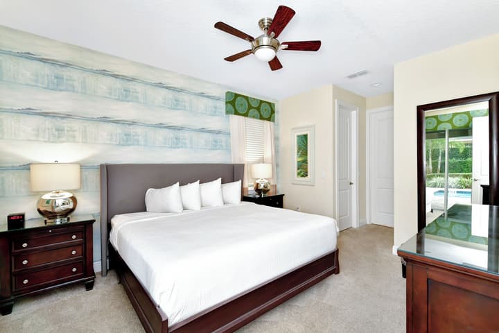 Encore Resort and Water Park at Reunion by Rentyl