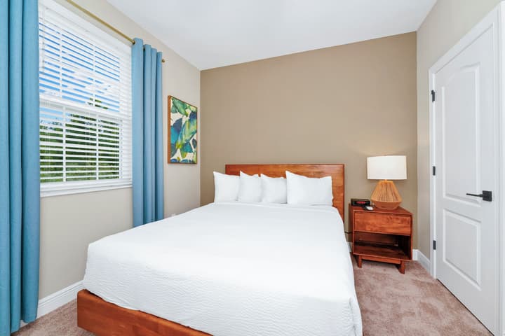 Encore Resort and Water Park at Reunion by Rentyl