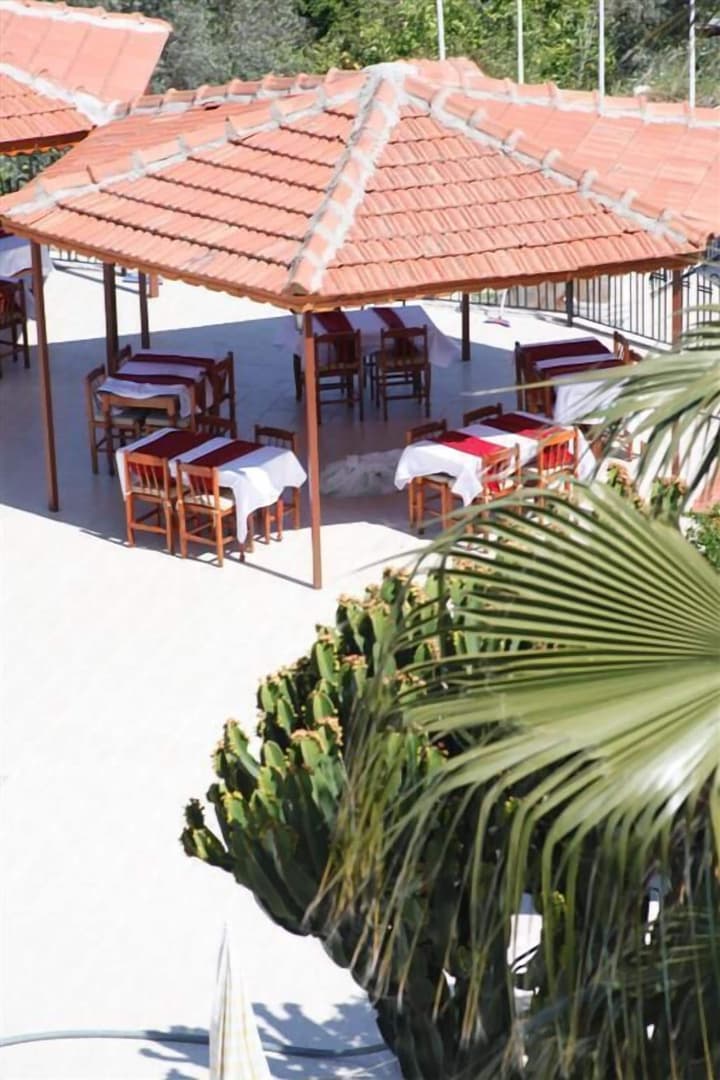 Apollon Hotel