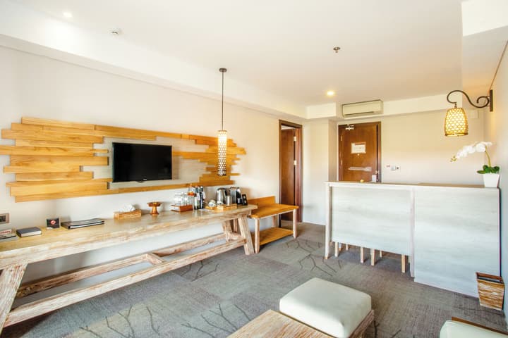 Jimbaran Bay Beach Resort & Spa