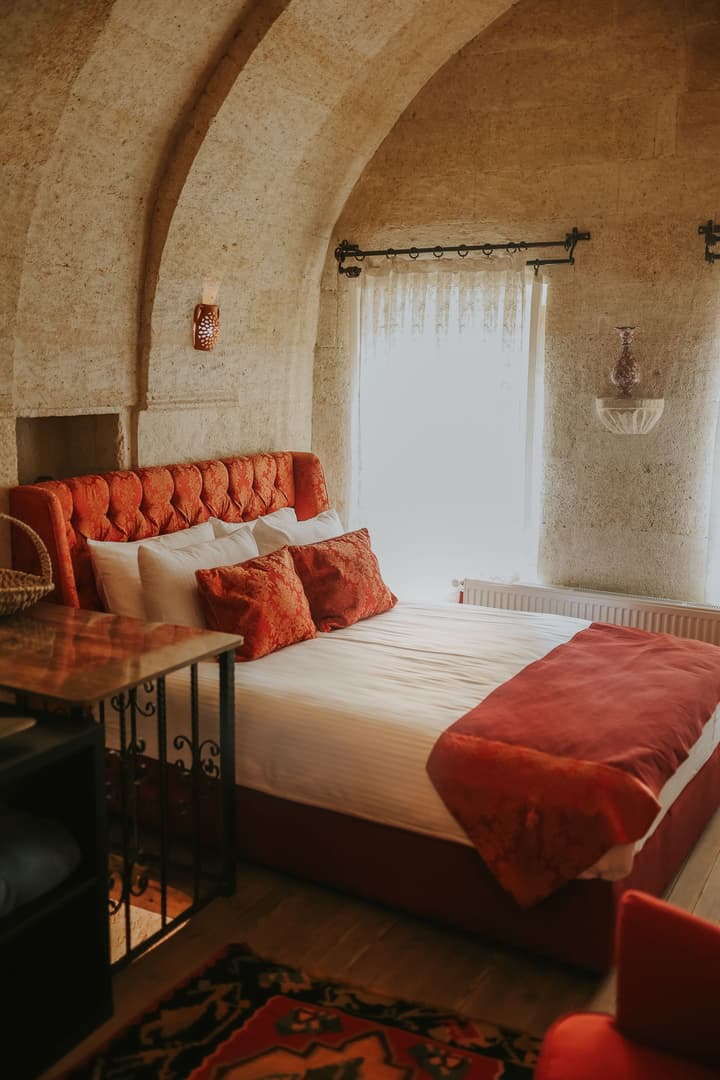 Elaa Cave Hotel
