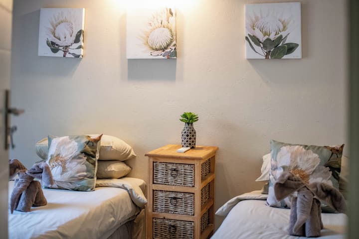 Thornhill Safari Lodge
