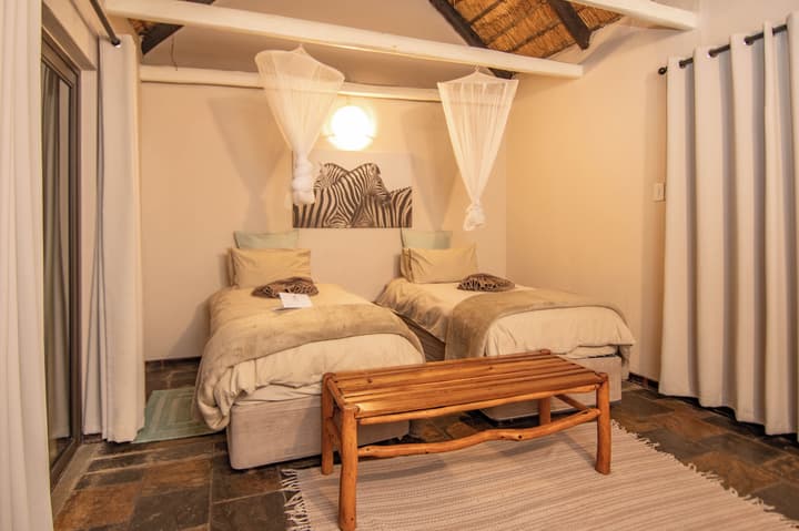 Thornhill Safari Lodge