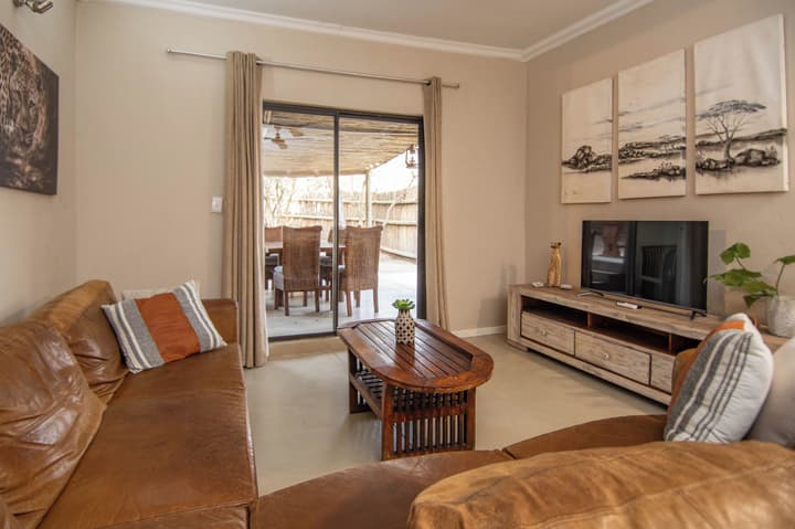Thornhill Safari Lodge