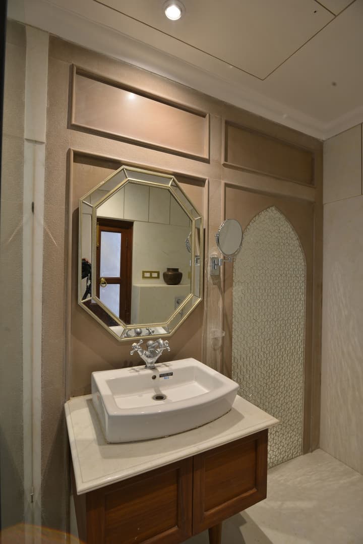 Haveli Dharampura & Golden Haveli- UNESCO awarded Boutique Heritage Hotel