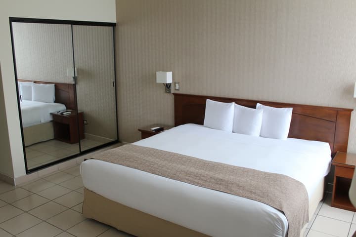 Del Prado Hotel