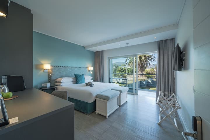 One Marine Drive Boutique Hotel