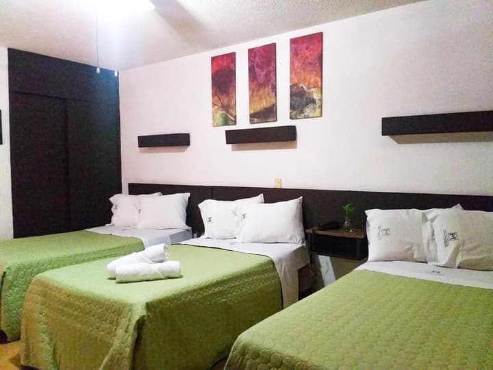 Hotel Trevi