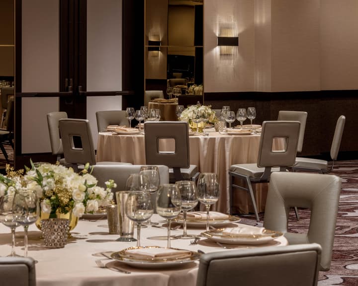 Embassy Suites by Hilton Minneapolis Downtown