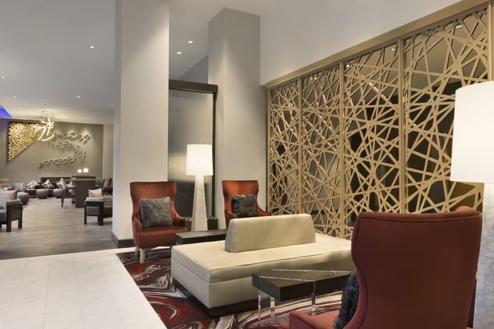 Embassy Suites by Hilton Minneapolis Downtown