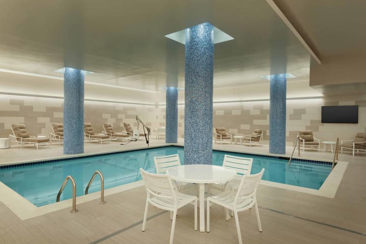 Embassy Suites by Hilton Minneapolis Downtown