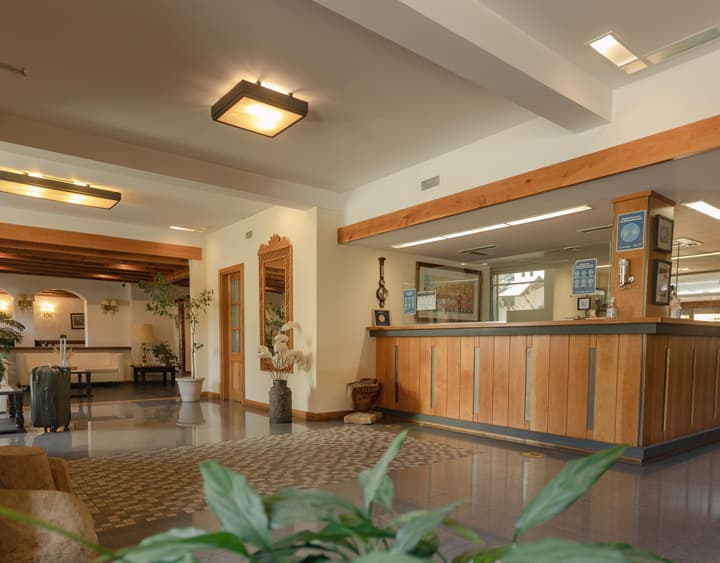 Le Village Hotel y Cabañas