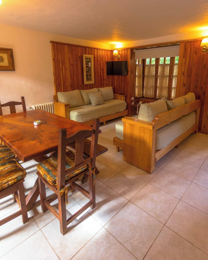 Le Village Hotel y Cabañas