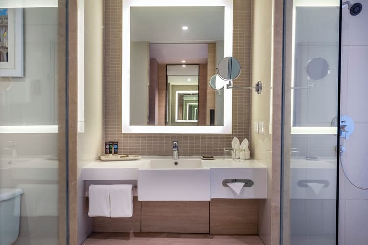 Novotel Phuket City Phokeethra Hotel