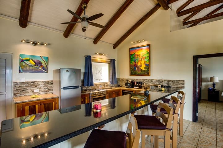 Mariposa Beach Resort