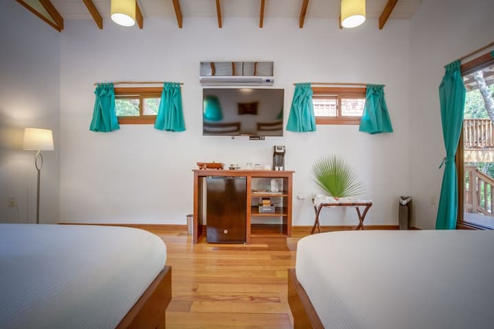 Mariposa Beach Resort