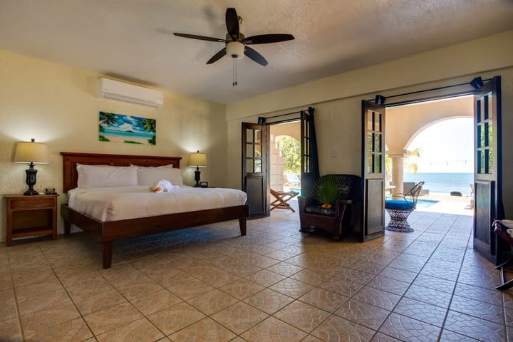 Mariposa Beach Resort