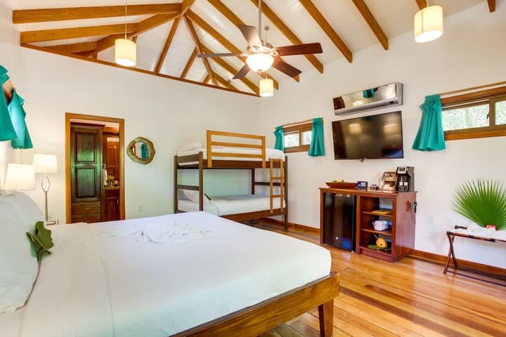Mariposa Beach Resort