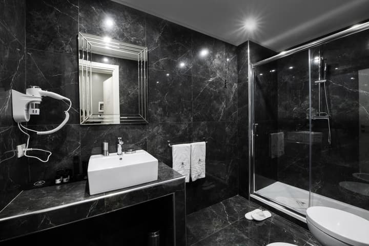 Hotel 87 Eighty seven