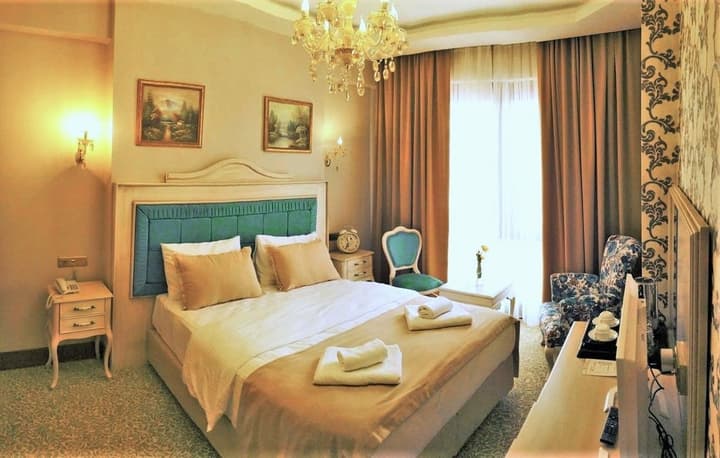 Vendome Hotel