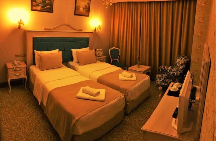 Vendome Hotel
