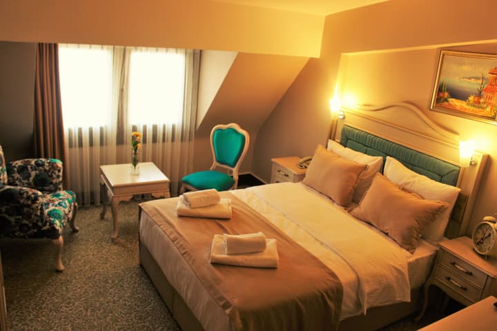 Vendome Hotel