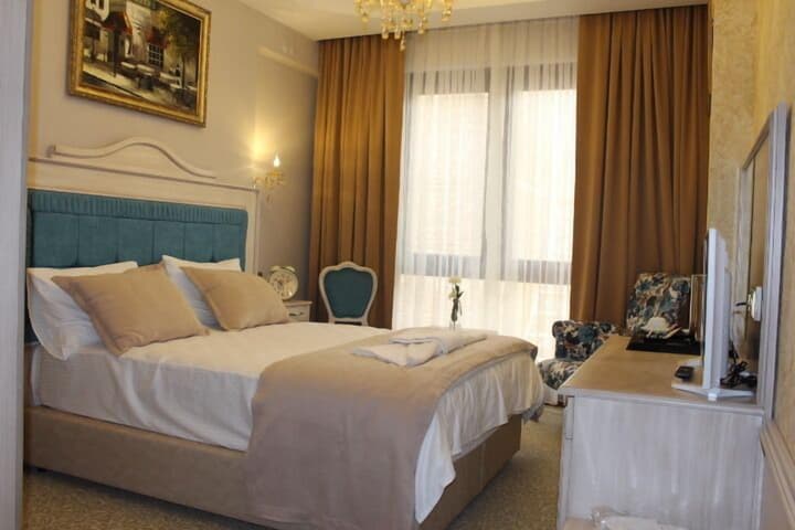 Vendome Hotel