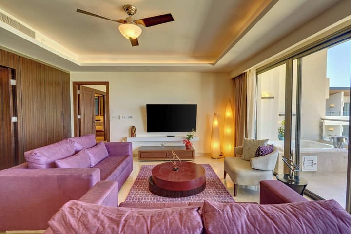 Royalton Blue Waters Montego Bay, An Autograph Collection All Inclusive Resort