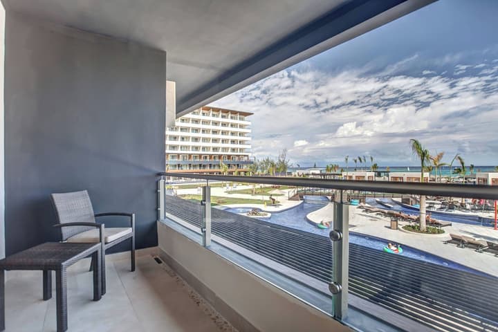 Royalton Blue Waters Montego Bay, An Autograph Collection All Inclusive Resort