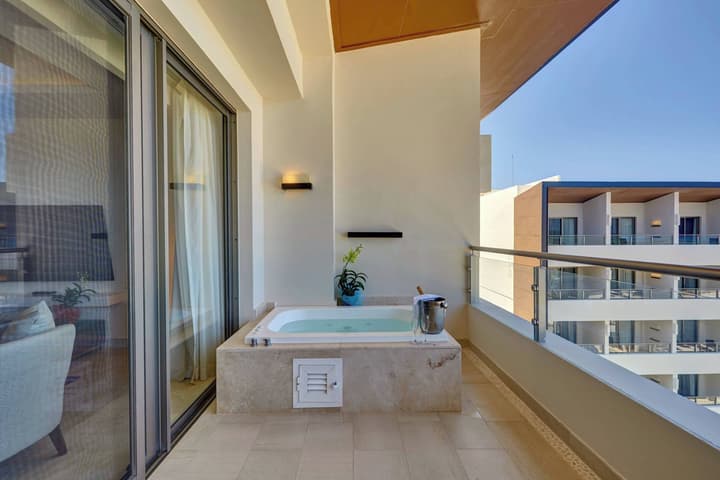 Royalton Blue Waters Montego Bay, An Autograph Collection All Inclusive Resort