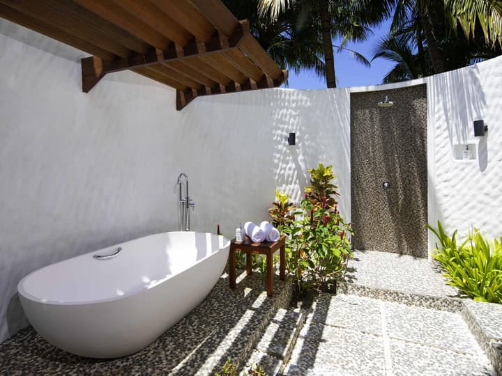 Mercure Maldives Kooddoo Adult-Only Resort