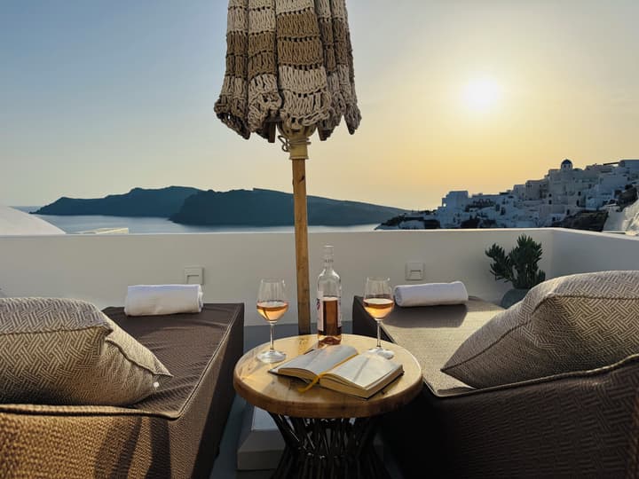 Kaleidoscope Cave Houses Oia